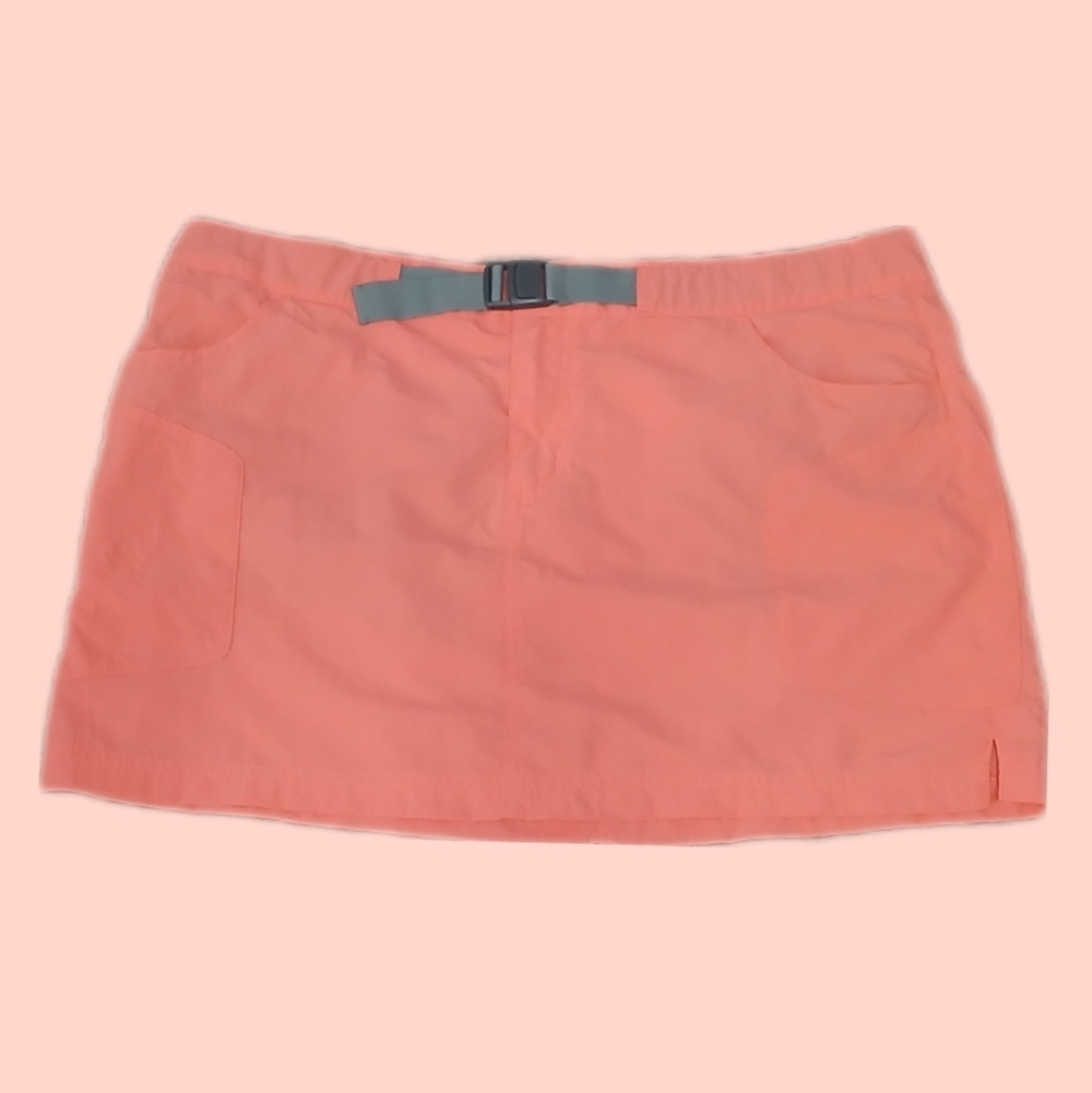 Columbia Pink Mini Skirt for Casual Wear, size 14, pre-owned excellent condition